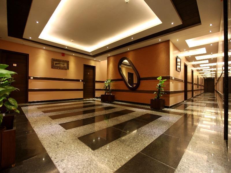 Airport Hotel Le Seasons New Delhi Bagian luar foto