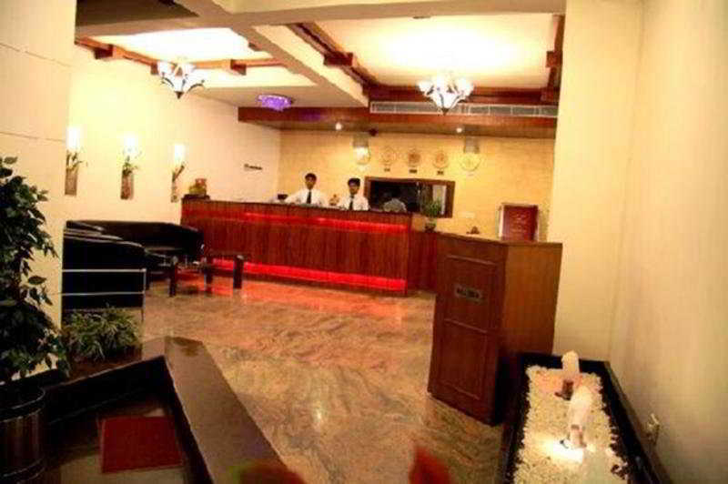 Airport Hotel Le Seasons New Delhi Bagian luar foto